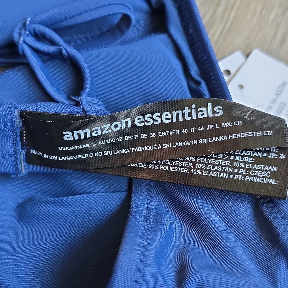 Amazon Essentials Triangle Bikini Top - Picture 12 of 15